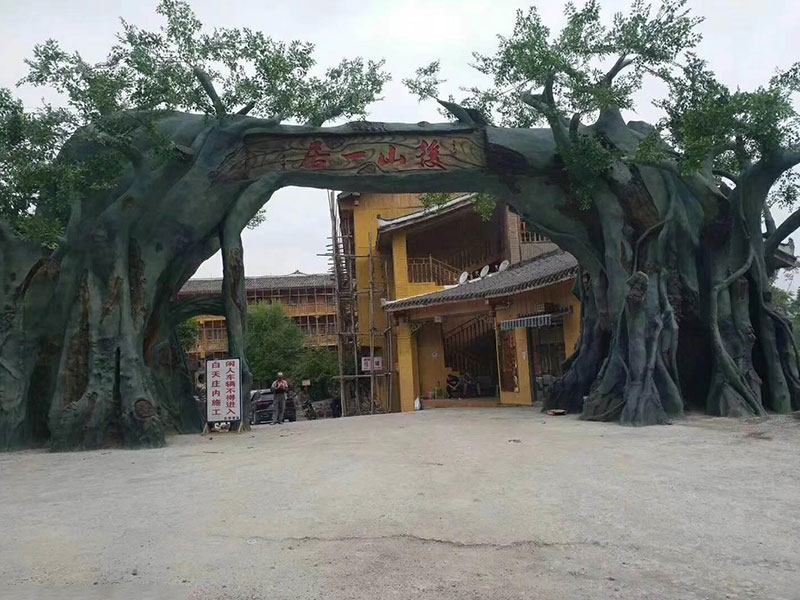 农家乐水泥假树大门