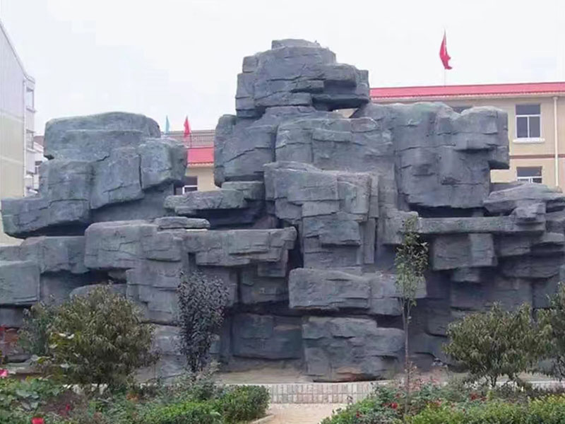 钢筋混泥土假山.jpg